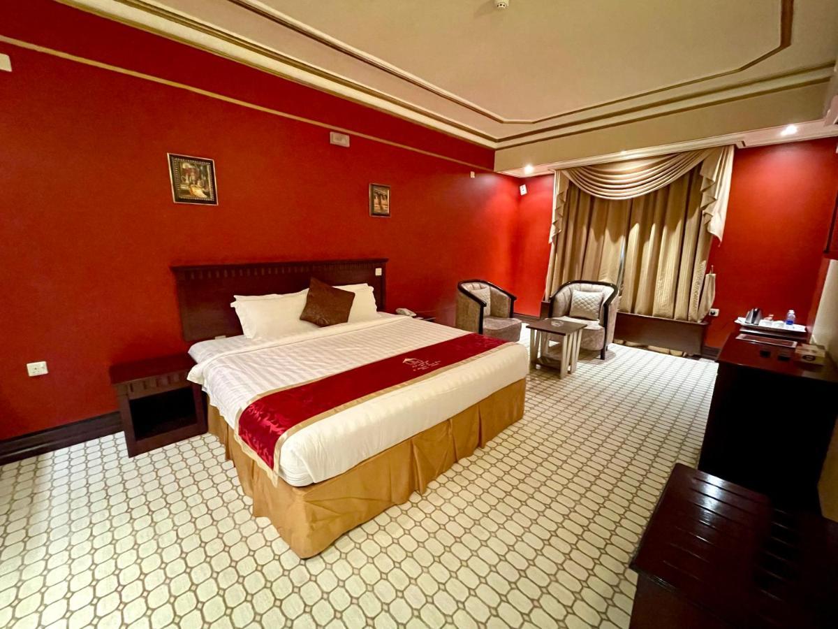 Al Mansour Grand Hotel Ḩafar al Bāţin Exteriör bild