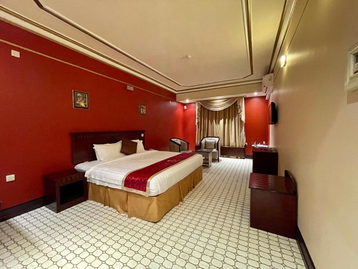 Al Mansour Grand Hotel Ḩafar al Bāţin Exteriör bild