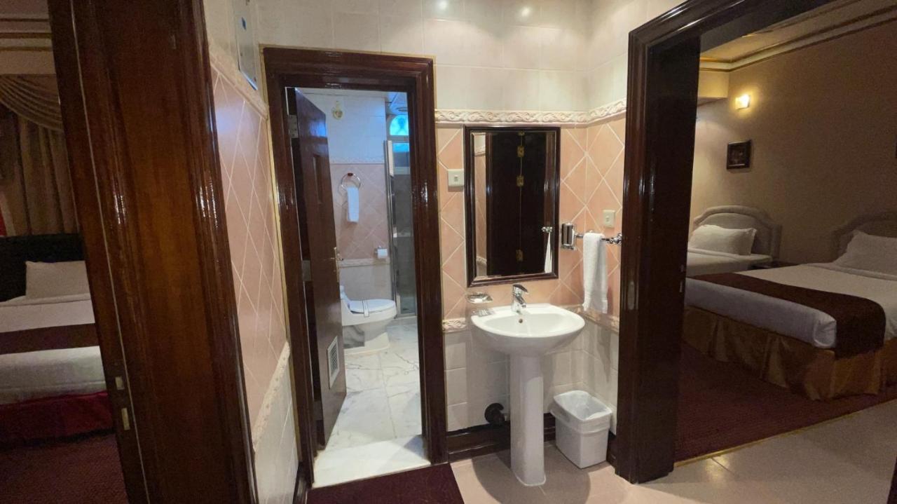 Al Mansour Grand Hotel Ḩafar al Bāţin Exteriör bild